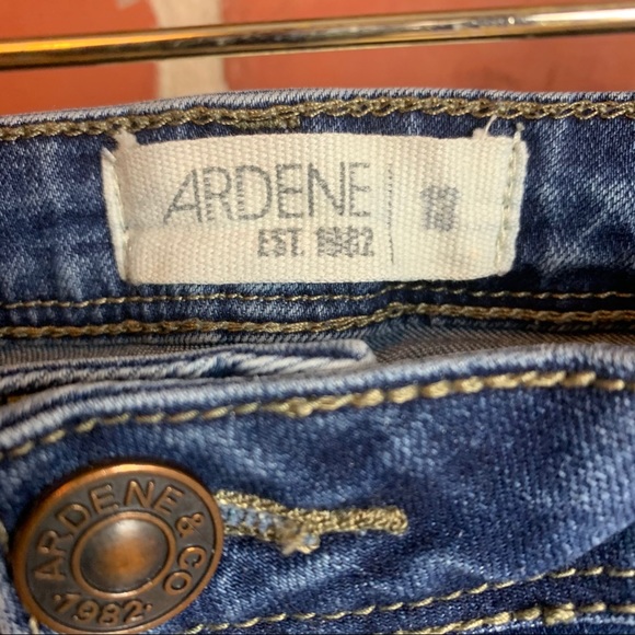 🍉Ardene Distressed Medium Wash Jeans, skinny, stretchy, juniors, Size 13 - Picture 4 of 6